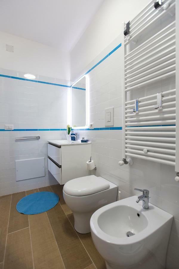 Jolie Julie Accomodation Сасари Екстериор снимка