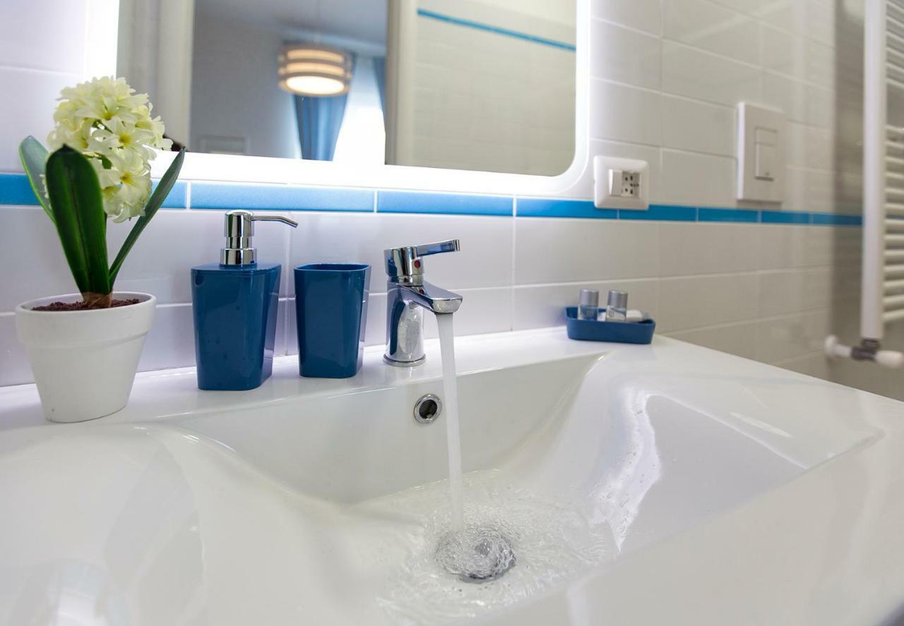 Jolie Julie Accomodation Сасари Екстериор снимка