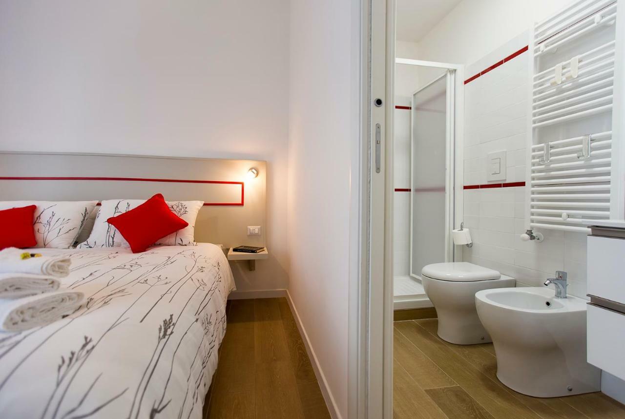 Jolie Julie Accomodation Сасари Екстериор снимка