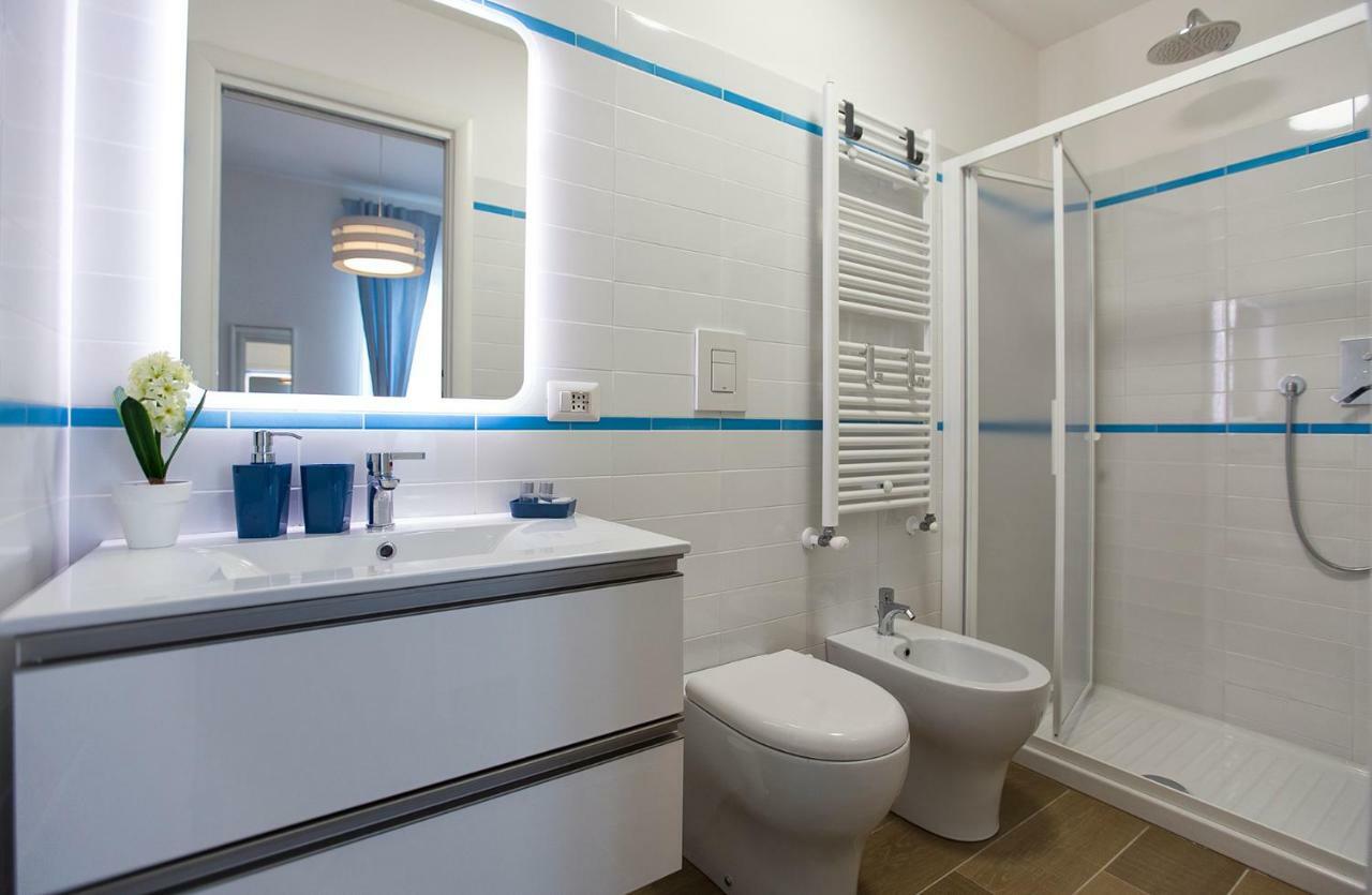 Jolie Julie Accomodation Сасари Екстериор снимка